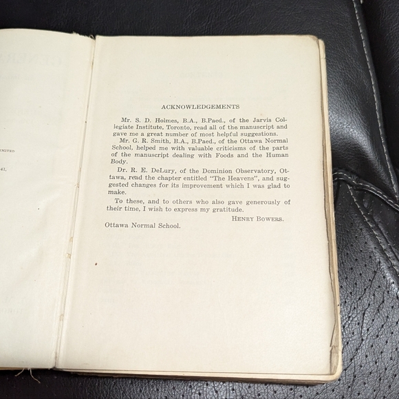 Vintage mid century General Science Grade 10 School book. Fair Condition  . - Picture 12 of 15